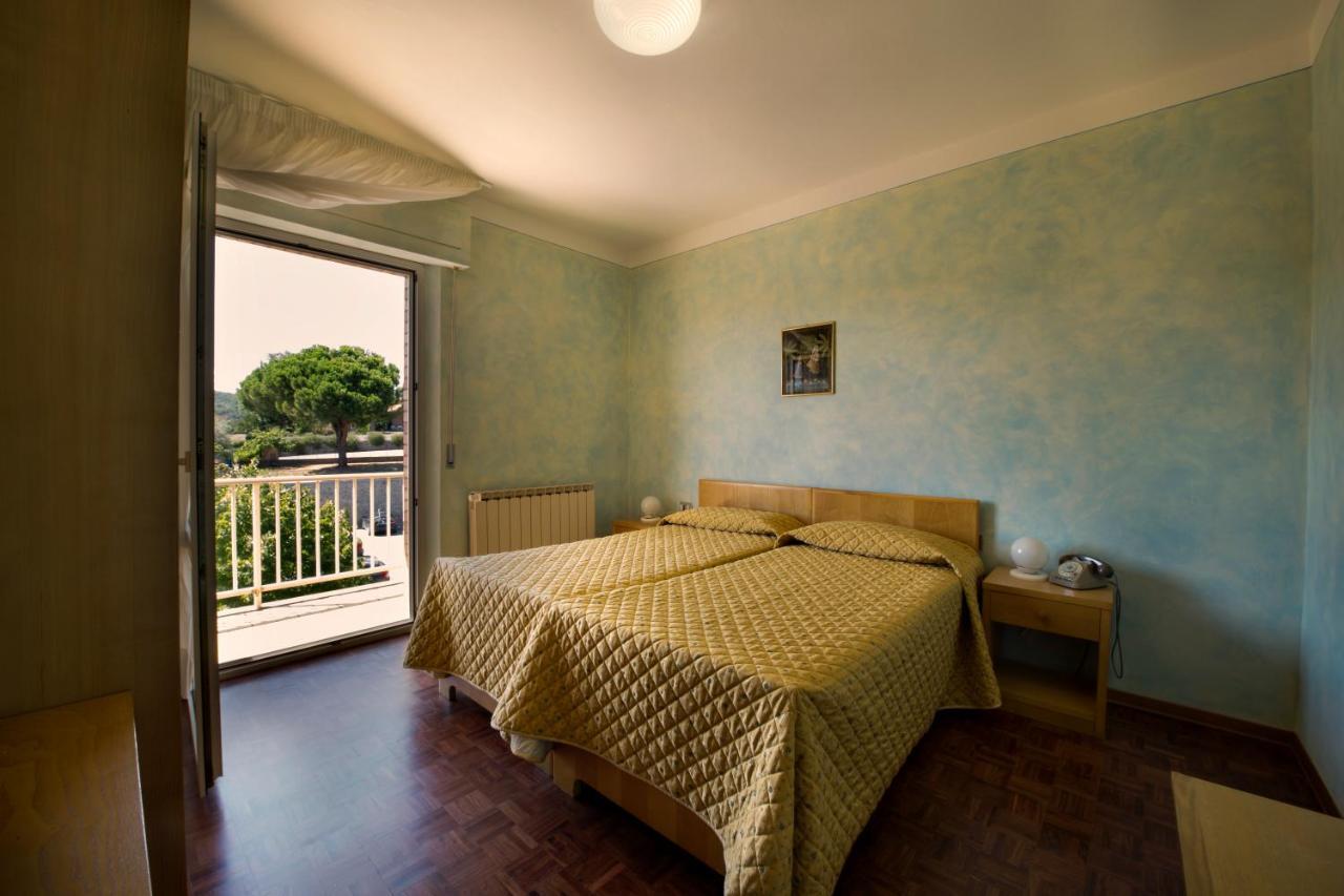 Albergo Di Murlo Εξωτερικό φωτογραφία